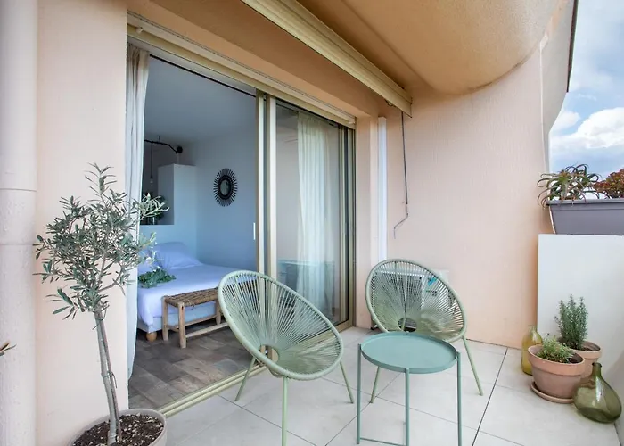 Апартаменты Vue Mer, Terrasse Et Parking Prive