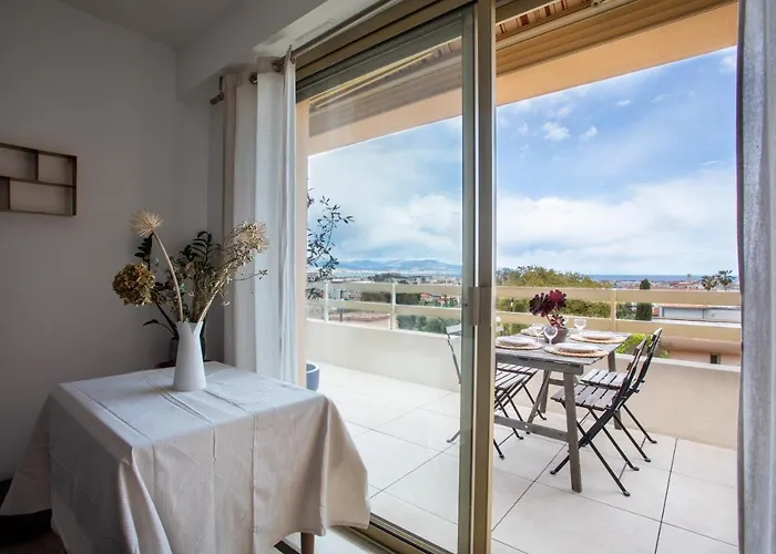 Vue Mer, Terrasse Et Parking Prive Антиб