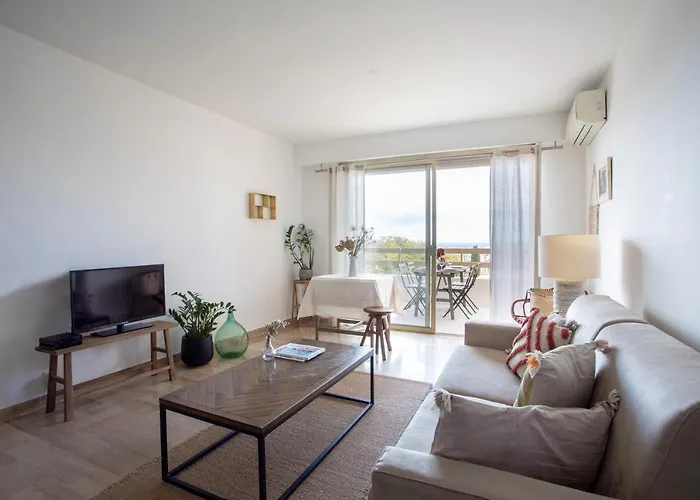 Vue Mer, Terrasse Et Parking Prive Антиб